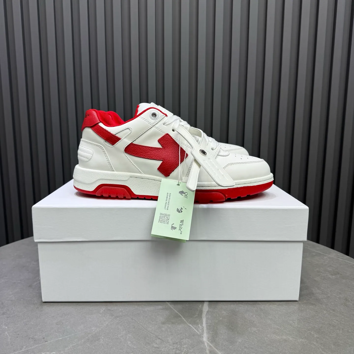 P620 OFF WHITE⚡️Couple model⚡️35-40 women’s model 39-46 men’s model